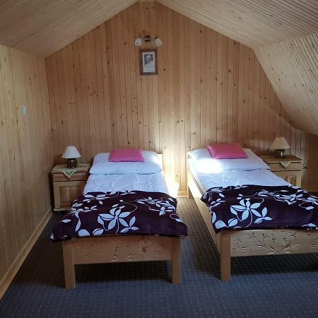 Apartament U Gombosow ยูร์กุฟ ภายนอก รูปภาพ